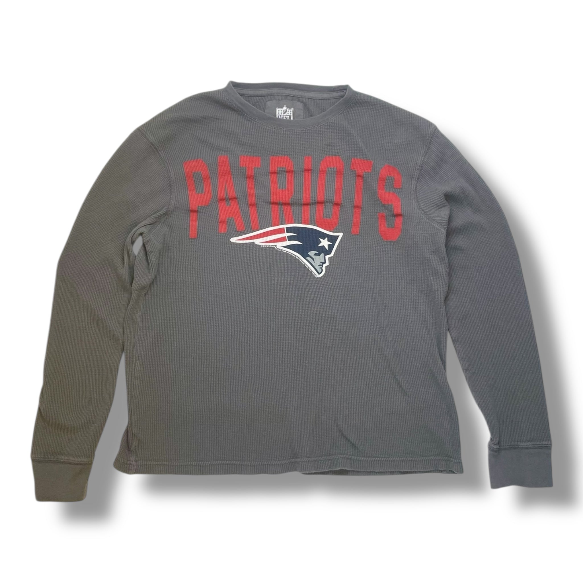 Vintage NFL New England Patriots long-sleeved T-shirt