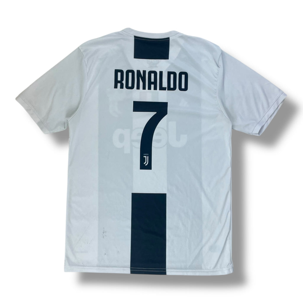 Vintage 18/19 Juventus #7 Ronaldo Authentic Football Shirt
