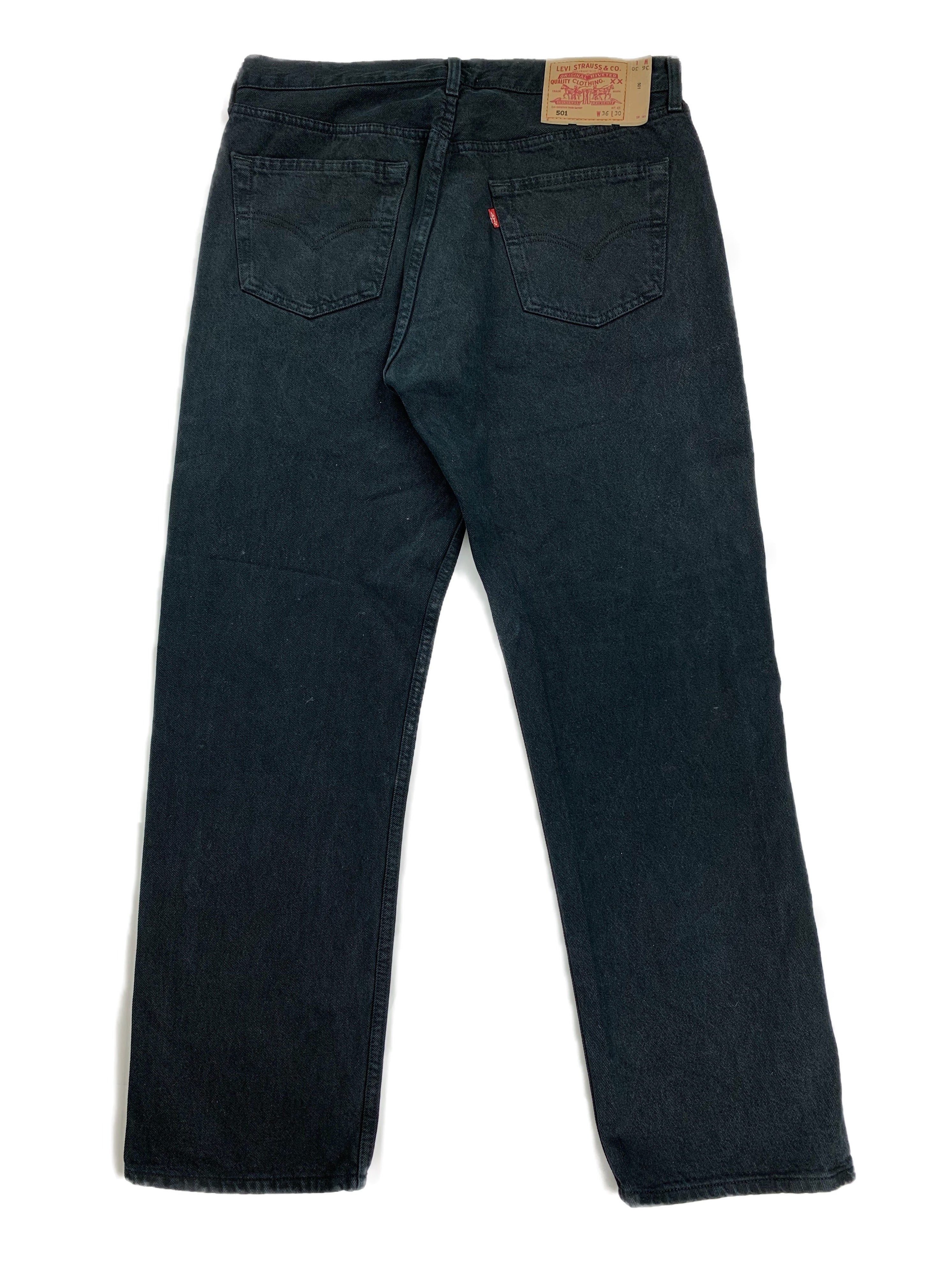 Vintage Black Levi's jeans 501 - Restorecph